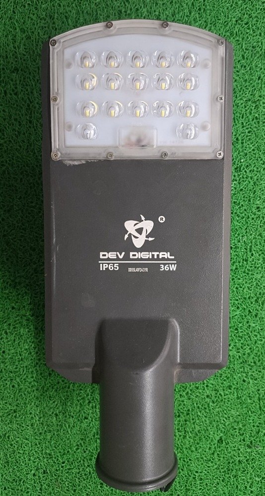 60W SOLAR SEMI INTEGRATED STREET LIGHT